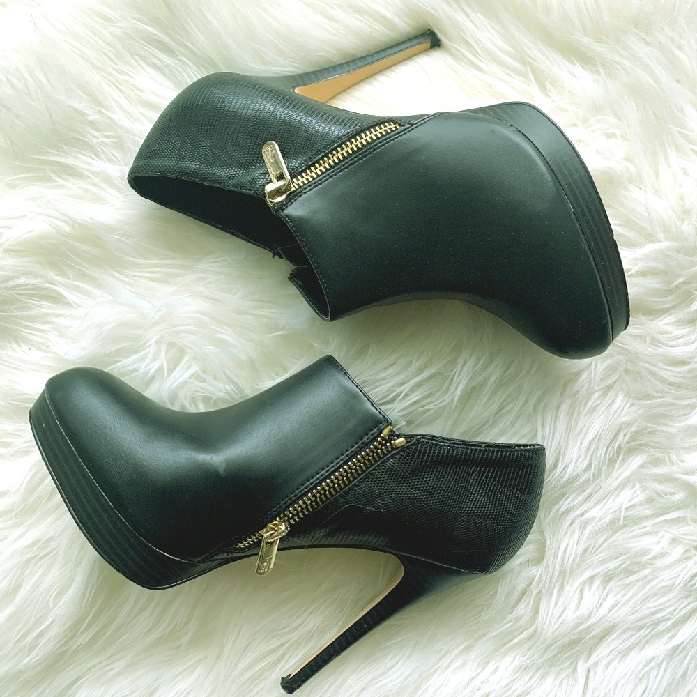 Jada Brave Clytie Black Shoes BOOTIES PUMPS